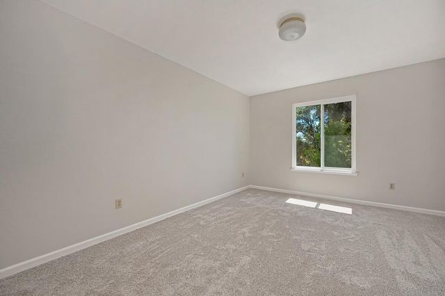 832 Piccadilly Cir, Sacramento, CA 95864