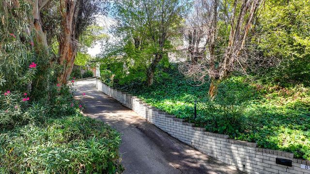 832 Piccadilly Cir, Sacramento, CA 95864