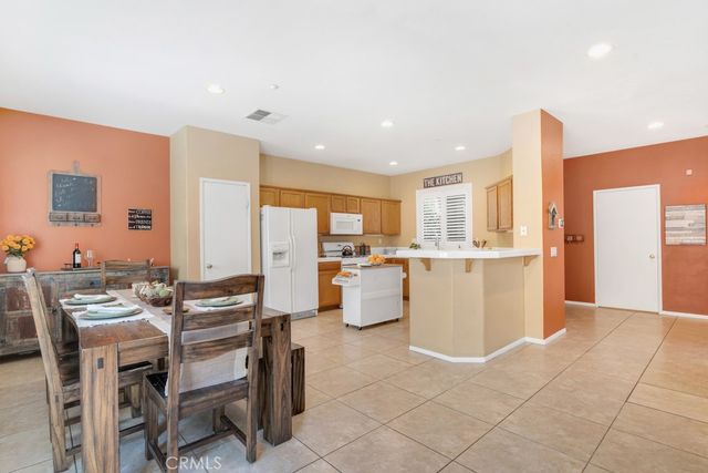 13232 Mira Mar Drive, Sylmar, CA 91342