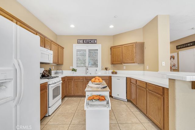 13232 Mira Mar Drive, Sylmar, CA 91342