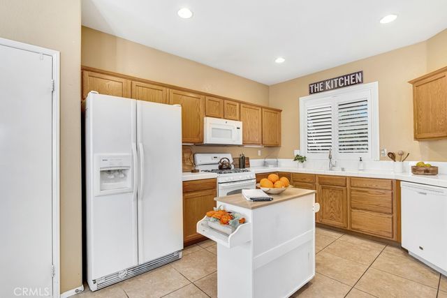13232 Mira Mar Drive, Sylmar, CA 91342