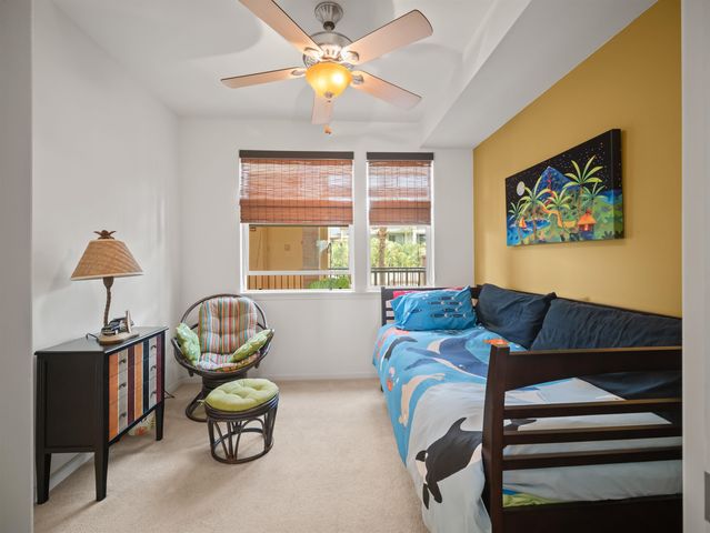 28 Hauwahine Ln Apt 203, Kihei, HI 96753