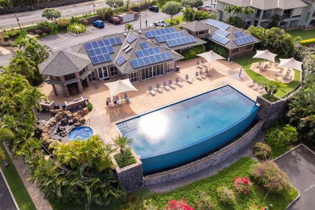 28 Hauwahine Ln Apt 203, Kihei, HI 96753