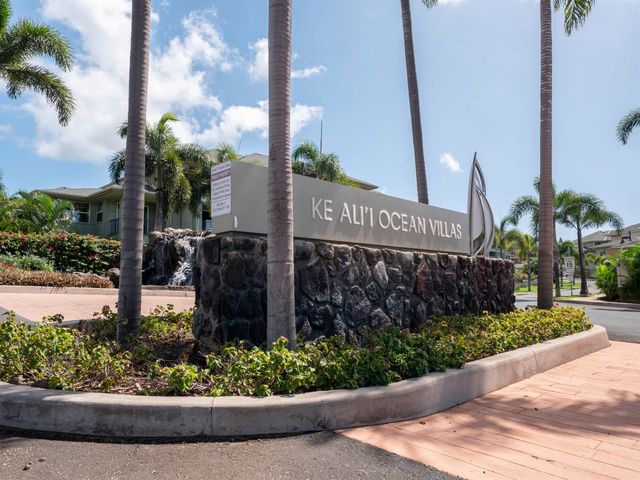 28 Hauwahine Ln Apt 203, Kihei, HI 96753