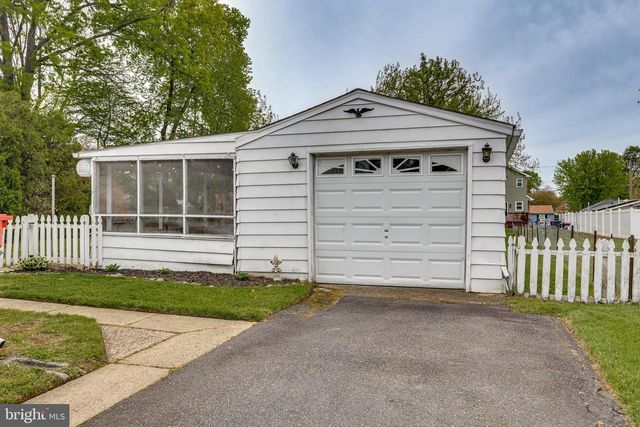 217 MAGNOLIA AVE, Somerdale, NJ 08083