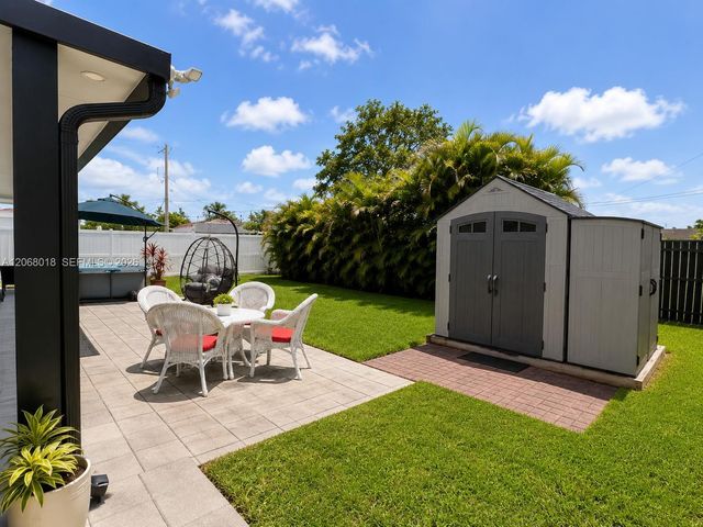4910 SW 16th Street, Fort Lauderdale, FL 33317