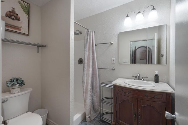 424 S Third Street, Belen, NM 87002