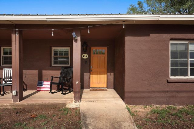 424 S Third Street, Belen, NM 87002