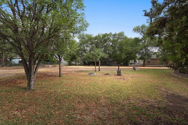 424 S Third Street, Belen, NM 87002