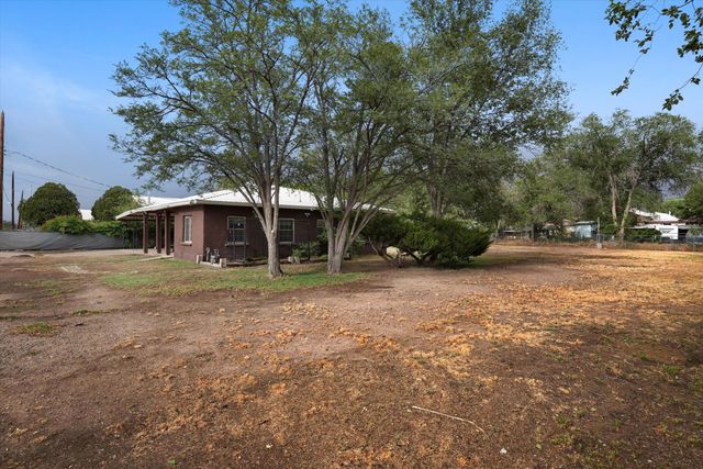 424 S Third Street, Belen, NM 87002