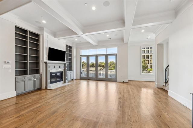 2103 Argonne Street B, Houston, TX 77019