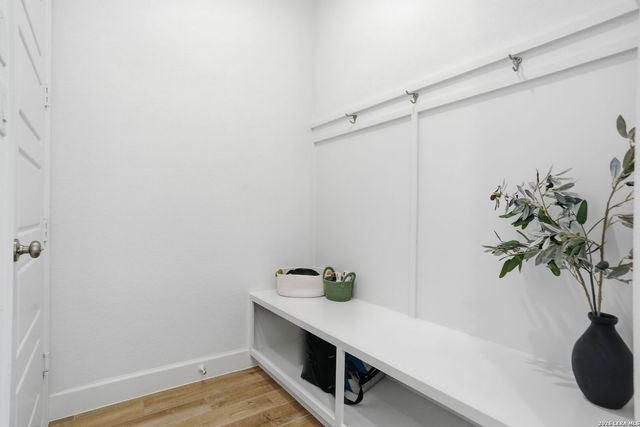 24062 Sidehill Lie, San Antonio, TX 78261