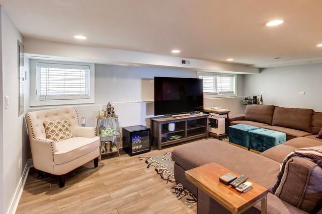 4157 N Ozark Avenue, Norridge, IL 60706