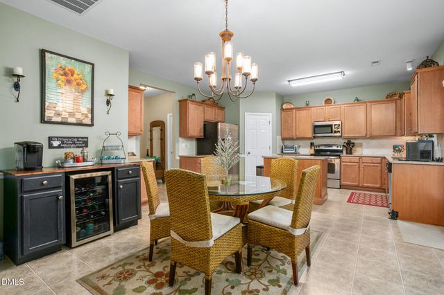 2919 Victoria Falls Drive, Burlington, NC 27215