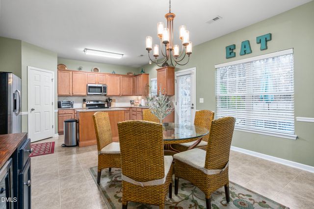 2919 Victoria Falls Drive, Burlington, NC 27215