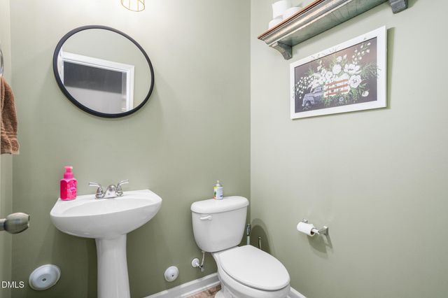 2919 Victoria Falls Drive, Burlington, NC 27215