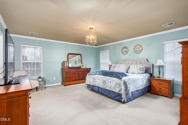 2919 Victoria Falls Drive, Burlington, NC 27215