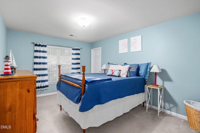 2919 Victoria Falls Drive, Burlington, NC 27215