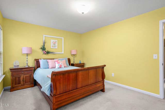 2919 Victoria Falls Drive, Burlington, NC 27215