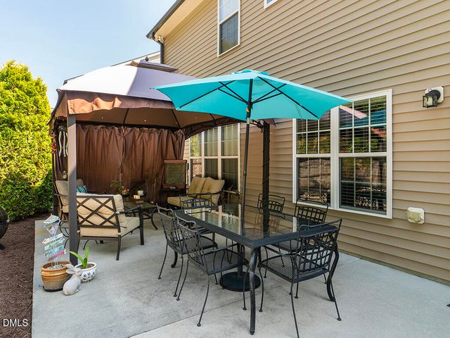 2919 Victoria Falls Drive, Burlington, NC 27215