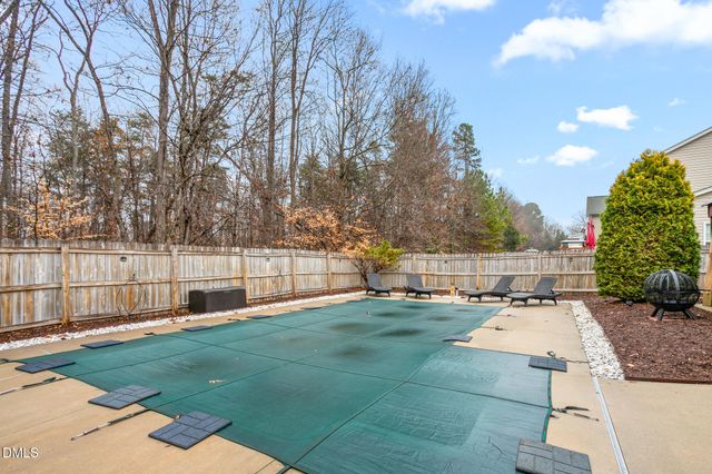 2919 Victoria Falls Drive, Burlington, NC 27215