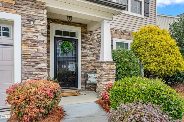 2919 Victoria Falls Drive, Burlington, NC 27215