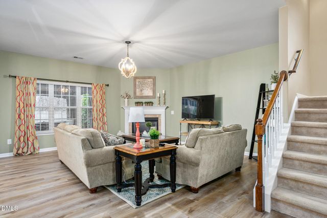 2919 Victoria Falls Drive, Burlington, NC 27215