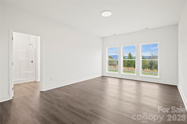 77 Horizon Way, Alexander, NC 28701
