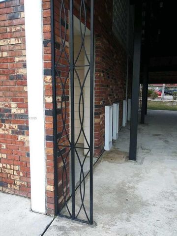 1001 LAKEVIEW DRIVE, Sebring, FL 33870