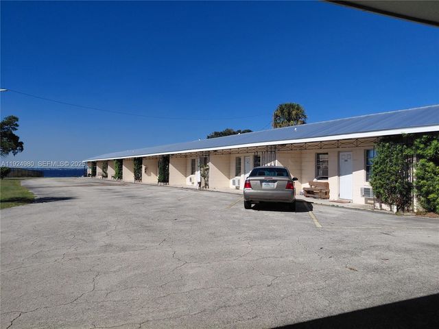 1001 LAKEVIEW DRIVE, Sebring, FL 33870