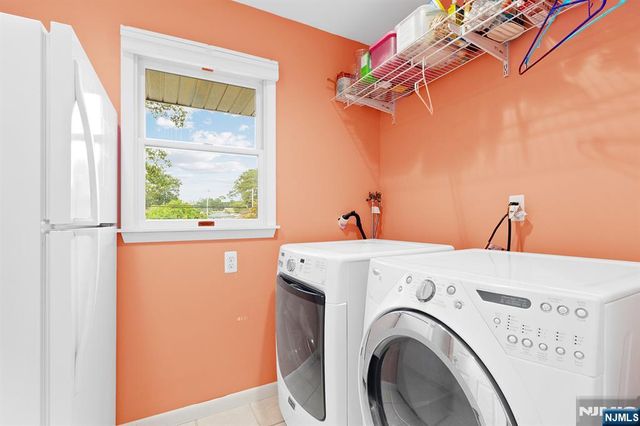 180 Rafkind Road, Bloomingdale, NJ 07403