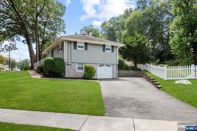 180 Rafkind Road, Bloomingdale, NJ 07403