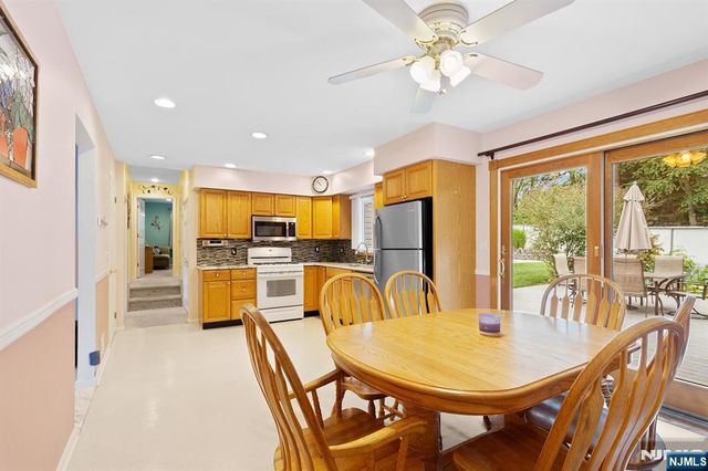 180 Rafkind Road, Bloomingdale, NJ 07403
