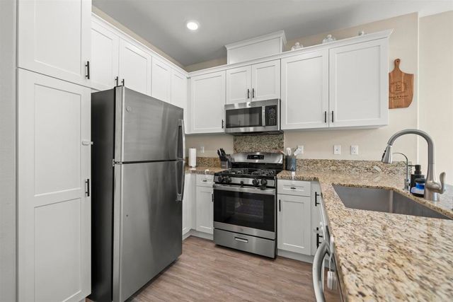 24145 Dolcetto Avenue 601, Murrieta, CA 92562