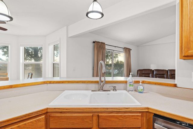 567 Smokey Mountain Dr., Jerome, ID 83338