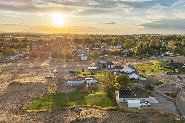 567 Smokey Mountain Dr., Jerome, ID 83338