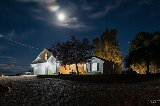 567 Smokey Mountain Dr., Jerome, ID 83338