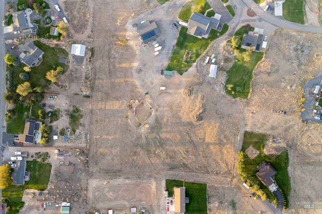 567 Smokey Mountain Dr., Jerome, ID 83338