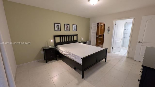 9030 SW 125th Ave E206, Miami, FL 33186