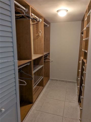 9030 SW 125th Ave E206, Miami, FL 33186