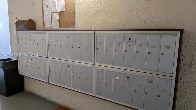 9030 SW 125th Ave E206, Miami, FL 33186