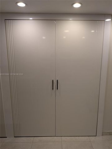 9030 SW 125th Ave E206, Miami, FL 33186