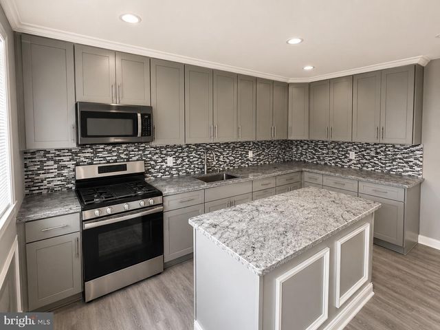 2216 MIFFLIN ST, Philadelphia, PA 19145