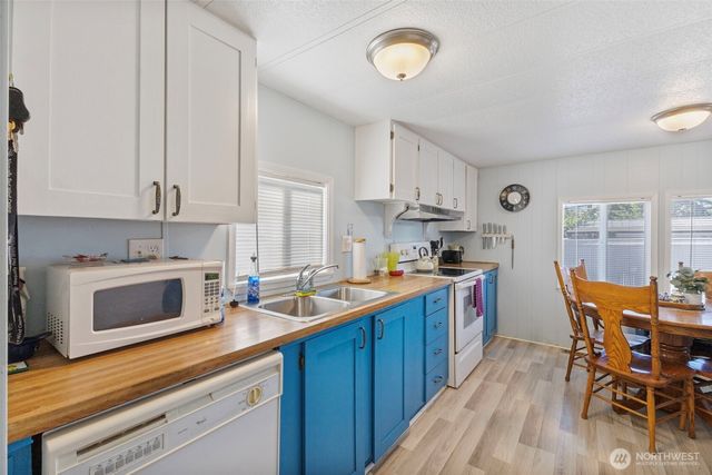 7220 53rd Street Ct E #44, Puyallup, WA 98371