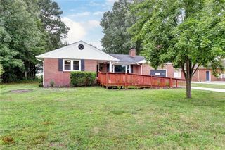 309 Sourwood DR, Hampton, VA 23666