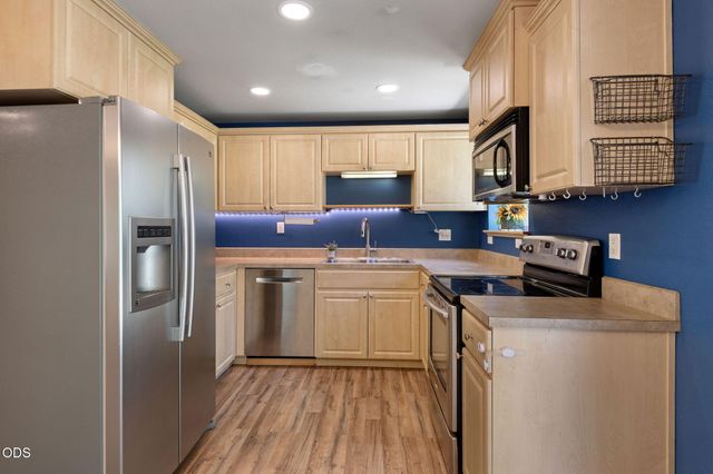 16324 Blacktail Lane, Bend, OR 97707