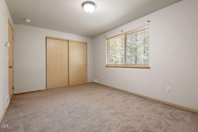 16324 Blacktail Lane, Bend, OR 97707