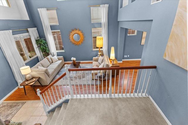 1242 Tulloch Dr, Tracy, CA 95304