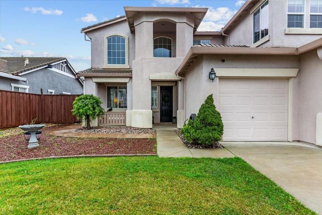 1242 Tulloch Dr, Tracy, CA 95304