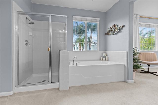 1242 Tulloch Dr, Tracy, CA 95304